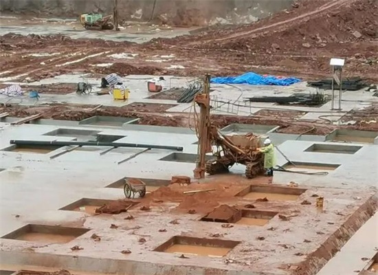 马鞍山大坝建设案例